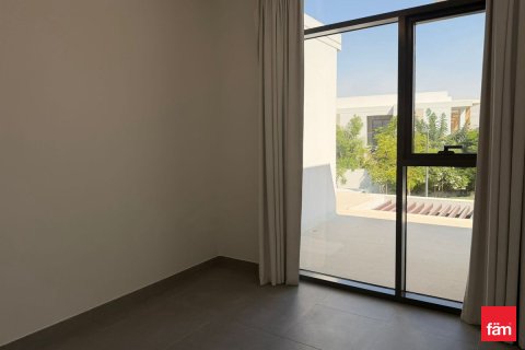 Вилла Дубай, БАӘ-да 4 жатын бөлмелер, 249.6 м² № 718933 - фото 6