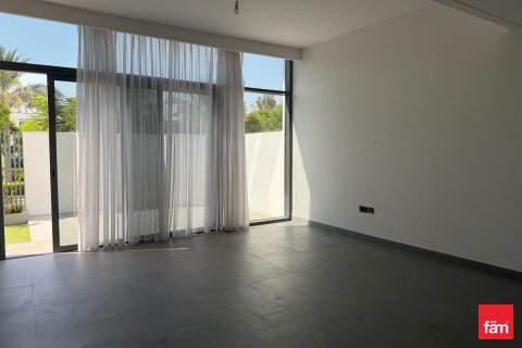 Вилла Дубай, БАӘ-да 4 жатын бөлмелер, 249.6 м² № 718933 - фото 2