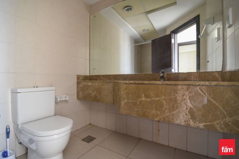 Apartament na sprzedaż w Dubai, ZEA 2 sypialnie, 136.4 mkw., nr 718934 - zdjęcie 16
