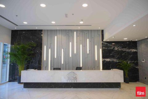 Üürile anda kontor asukohaga Dubai, AÜE: 122.5 m² Nr 630363 - pilt 2