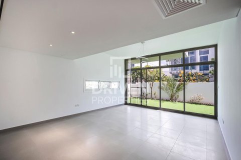 Kaupunkipientalo Mudon, Dubai, Arabiemiraatit 3 makuuhuonetta, 263.94 m2 № 768442 - kuva 4