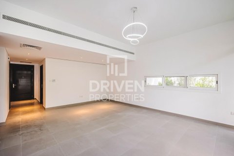 Kaupunkipientalo Mudon, Dubai, Arabiemiraatit 3 makuuhuonetta, 263.94 m2 № 768442 - kuva 7