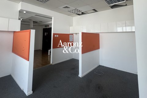 Biuro do wynajęcia w Jumeirah Lake Towers, Dubai, ZEA 75 mkw., nr 715266 - zdjęcie 7