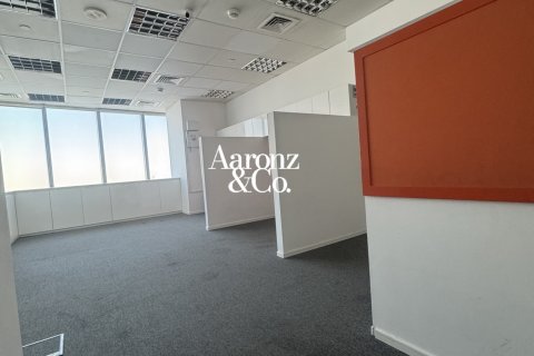Biuro do wynajęcia w Jumeirah Lake Towers, Dubai, ZEA 75 mkw., nr 715266 - zdjęcie 4
