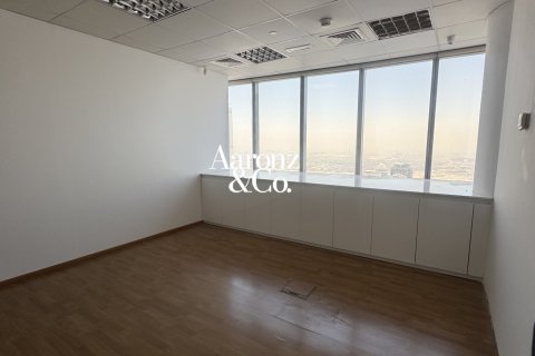 Biuro do wynajęcia w Jumeirah Lake Towers, Dubai, ZEA 75 mkw., nr 715266 - zdjęcie 3