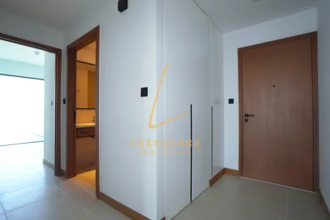 Apartment in VIDA RESIDENCES DUBAI MARINA in Dubai Marina, UAE 2 bedrooms, 101 sq.m. № 715264 - photo 11