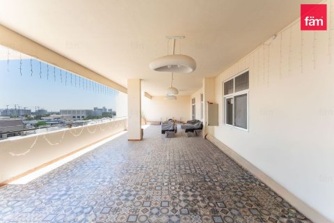 Apartament në Motor City, Dubai, Emiratet e Bashkuara Arabe 3 dhoma gjumi, 273 m2. № 715298 - Foto 12