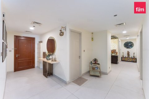 Apartament në Motor City, Dubai, Emiratet e Bashkuara Arabe 3 dhoma gjumi, 273 m2. № 715298 - Foto 20