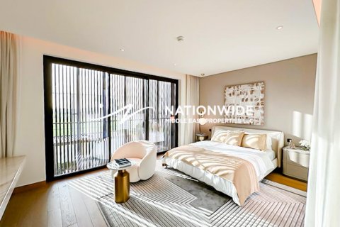 Vila di Abu Dhabi, UAE 4 bilik tidur, 461 meter persegi № 629902 - foto 9