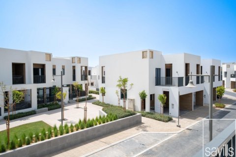 Rijtjeshuis te huur in Arabian Ranches 3, Dubai, VAE 4 slaapkamers, 177 vr.m., nr 642113 - foto 16