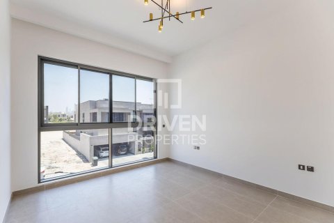 Villa te huur in Al Furjan, Dubai, VAE 5 slaapkamers, 599.97 vr.m., nr 747059 - foto 15