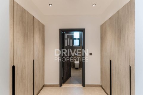 Villa te huur in Al Furjan, Dubai, VAE 5 slaapkamers, 599.97 vr.m., nr 747059 - foto 22