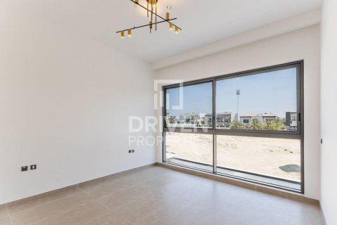 Villa te huur in Al Furjan, Dubai, VAE 5 slaapkamers, 599.97 vr.m., nr 747059 - foto 11