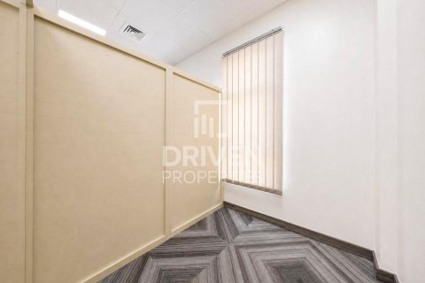 Skladište u gradu Dubai, UAE 2097.56 m2 Br. 747062 - Slika 2