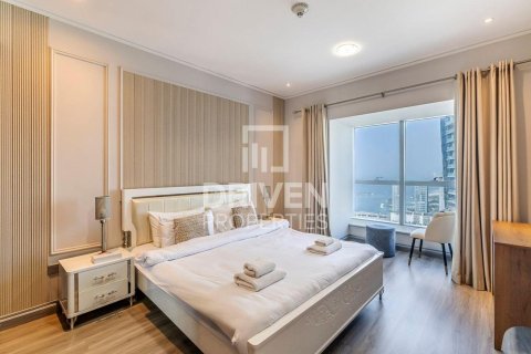 Apartment til leje i Dubai Marina, Dubai, UAE 4 soveværelser, 298.4 kvm № 747058 - foto 2