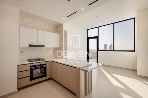 Apartment in Jumeirah Village Circle, Dubai, UAE 1 bedroom, 74.97 sq.m. № 747060 - photo 2
