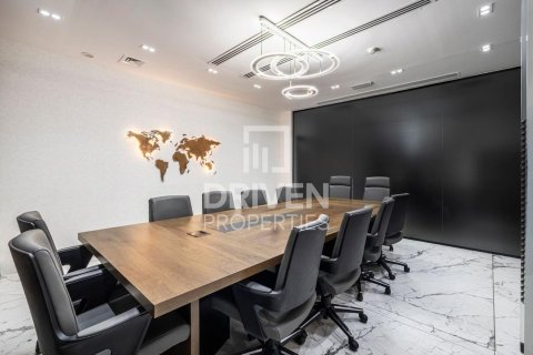 Skladište u gradu Jebel Ali, Dubai, UAE 5100.93 m2 Br. 747061 - Slika 2
