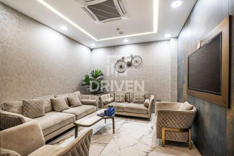 Skladište u gradu Jebel Ali, Dubai, UAE 5100.93 m2 Br. 747061 - Slika 3
