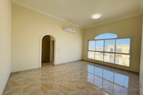 Al Dhait、Ras Al Khaimah、UAE にあるヴィラの賃貸物件 4ベッドルーム、1394 m2、No656223 - 写真 4