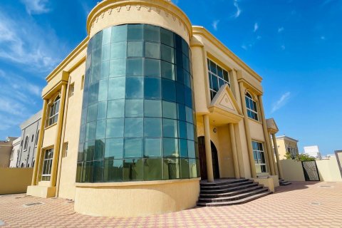 Al Dhait、Ras Al Khaimah、UAE にあるヴィラの賃貸物件 4ベッドルーム、1394 m2、No656223 - 写真 1