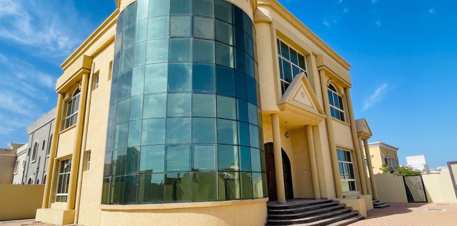 Al Dhait、Ras Al Khaimah、UAEにあるヴィラ 4ベッドルーム、1394 m2 No656223