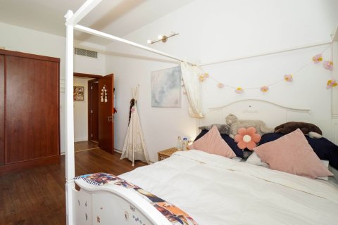 Apartmen di Motor City, Dubai, UAE 2 bilik tidur, 157 meter persegi № 679372 - foto 9