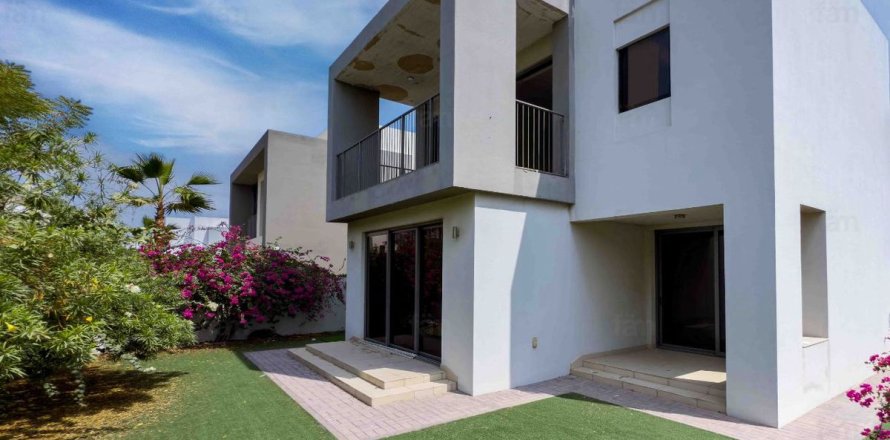 Villa sa Dubai Hills Estate, UAE 3 silid-tulugan, 427.5 sq.m. № 699976