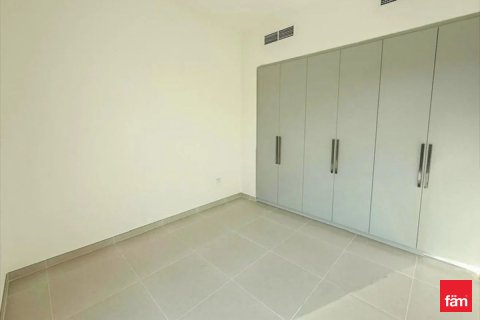 Villa til leie i Dubai, Emiratene 4 soverom, 262.2 kvm Nr. 699973 - Foto 9
