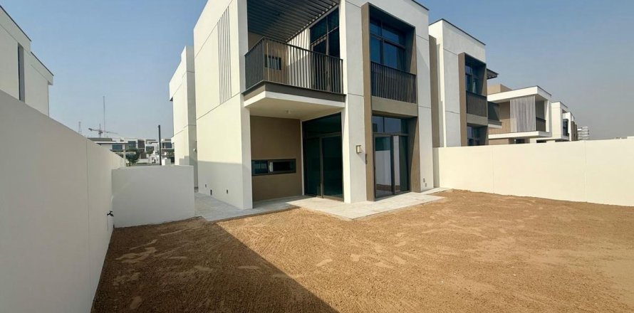 Villa i Al Furjan, Dubai, Emiratene 4 soverom, 358.8 kvm nr. 699972