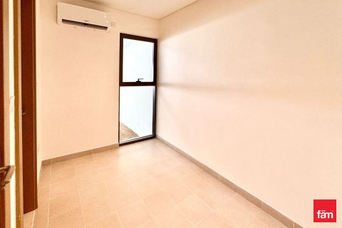 Villa til leie i Al Furjan, Dubai, Emiratene 4 soverom, 358.8 kvm Nr. 699972 - Foto 6
