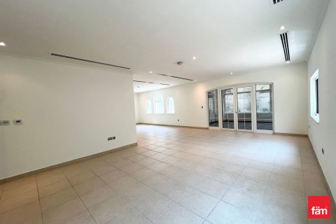 Vilë në Dubai, Emiratet e Bashkuara Arabe 3 dhoma gjumi, 547.1 m2. № 638465 - Foto 18