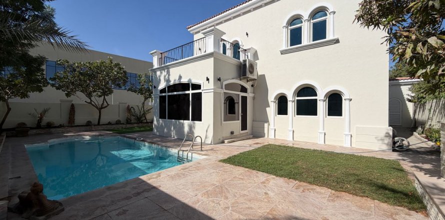 Willa w Dubai, ZEA 3 sypialnie, 547.1 mkw. nr 638465