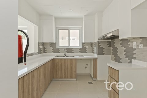 Városi lakóépület itt: Dubai, EAE, 4 hálószoba, 205.59 m², azonosító: 733264 - fénykép 8