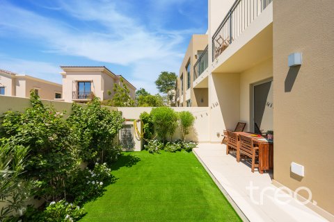 Városi lakóépület itt: Arabian Ranches 2, Dubai, EAE, 3 hálószoba, 184.69 m², azonosító: 733261 - fénykép 20