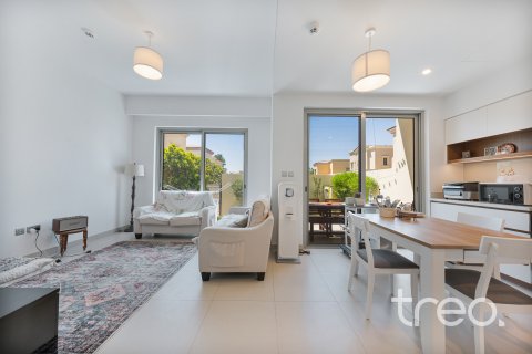 Városi lakóépület itt: Arabian Ranches 2, Dubai, EAE, 3 hálószoba, 184.69 m², azonosító: 733261 - fénykép 1