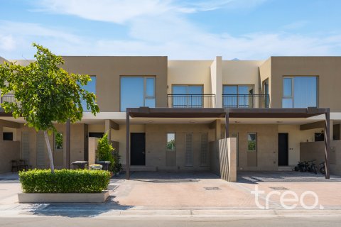 Városi lakóépület itt: Arabian Ranches 2, Dubai, EAE, 3 hálószoba, 184.69 m², azonosító: 733261 - fénykép 21