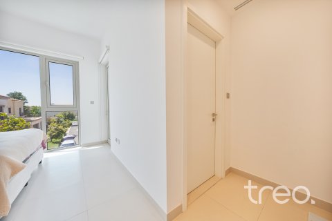 Városi lakóépület itt: Arabian Ranches 2, Dubai, EAE, 3 hálószoba, 184.69 m², azonosító: 733261 - fénykép 14