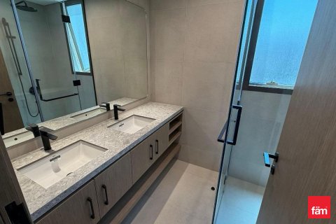 Řadový dům v Dubai, SAE 4 ložnice, 253.3 m² Č.: 678136 - fotografie 19