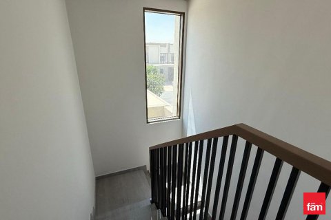 Řadový dům v Dubai, SAE 4 ložnice, 253.3 m² Č.: 678136 - fotografie 10