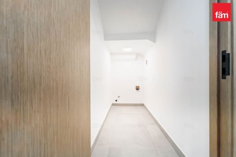 Řadový dům v Dubai, SAE 4 ložnice, 253.3 m² Č.: 678136 - fotografie 8