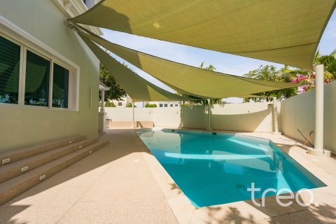 Villa zur Miete in The Villa, Dubai, VAE 5 Schlafzimmer, 628.49 m2 Nr. 733485 - Foto 1