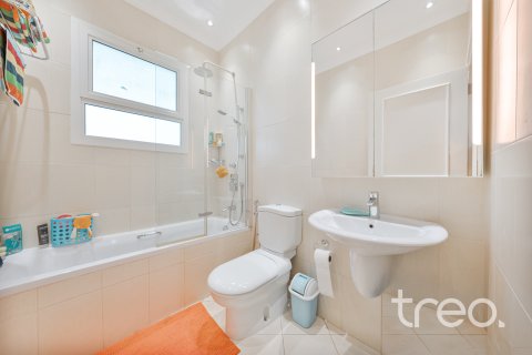 Villa zur Miete in The Villa, Dubai, VAE 5 Schlafzimmer, 628.49 m2 Nr. 733485 - Foto 13