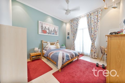 Villa zur Miete in The Villa, Dubai, VAE 5 Schlafzimmer, 628.49 m2 Nr. 733485 - Foto 16