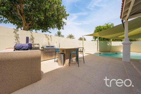 Villa zur Miete in The Villa, Dubai, VAE 5 Schlafzimmer, 628.49 m2 Nr. 733485 - Foto 2