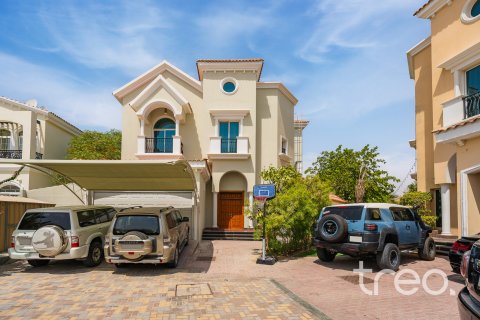 Villa zur Miete in The Villa, Dubai, VAE 5 Schlafzimmer, 628.49 m2 Nr. 733485 - Foto 15