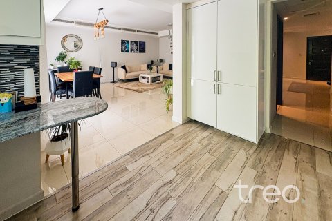 Townhouse de închiriat în Arabian Ranches, Dubai, EAU 3 dormitoare, 258.36 mp.  №755494 - poză 5