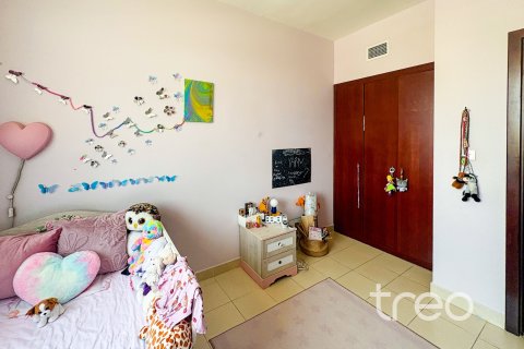 Townhouse de închiriat în Arabian Ranches, Dubai, EAU 3 dormitoare, 258.36 mp.  №755494 - poză 12