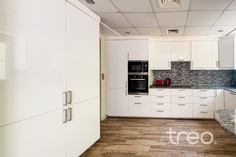 Townhouse de închiriat în Arabian Ranches, Dubai, EAU 3 dormitoare, 258.36 mp.  №755494 - poză 6