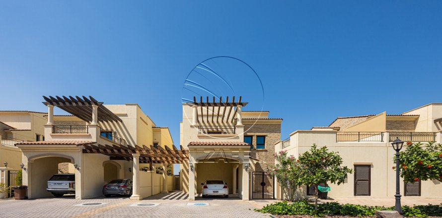 Vilă în Al Salam Street, Abu Dhabi, EAU 5 dormitoare, 492 mp.  №662928