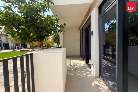 Casa urbana para arrendamento em Dubai, EAU 3 quartos, 118 m2 № 739847 - foto 6